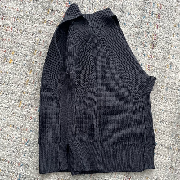 Wilfred Dusty Smoky Blue Ribbed Knit Top - Picture 3 of 4